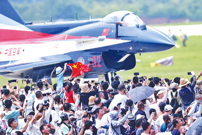 入肉屄长春航空展迎来首个公众日